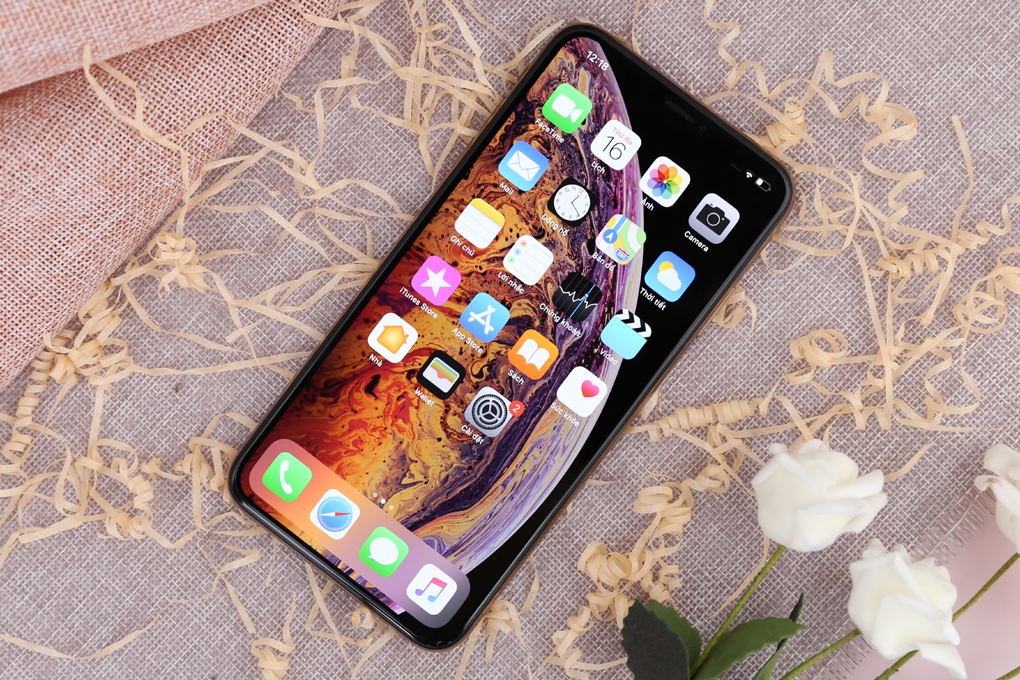 Điện thoại iPhone Xs Max 64GB Màu Vàng 99%